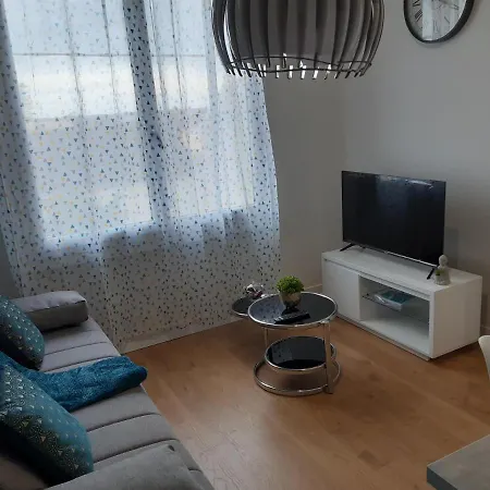 Duplex Confort - Circuit 24h - Pole Sante Sud - Centre Des Expositions - Technoparc 아파트 *