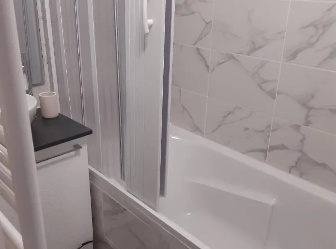 Apartmán Duplex Confort - Circuit 24h - Pole Sante Sud - Centre Des Expositions - Technoparc *